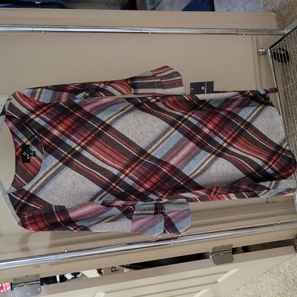 NWT Ronni Nicole plaid 3/4 sleeved dress